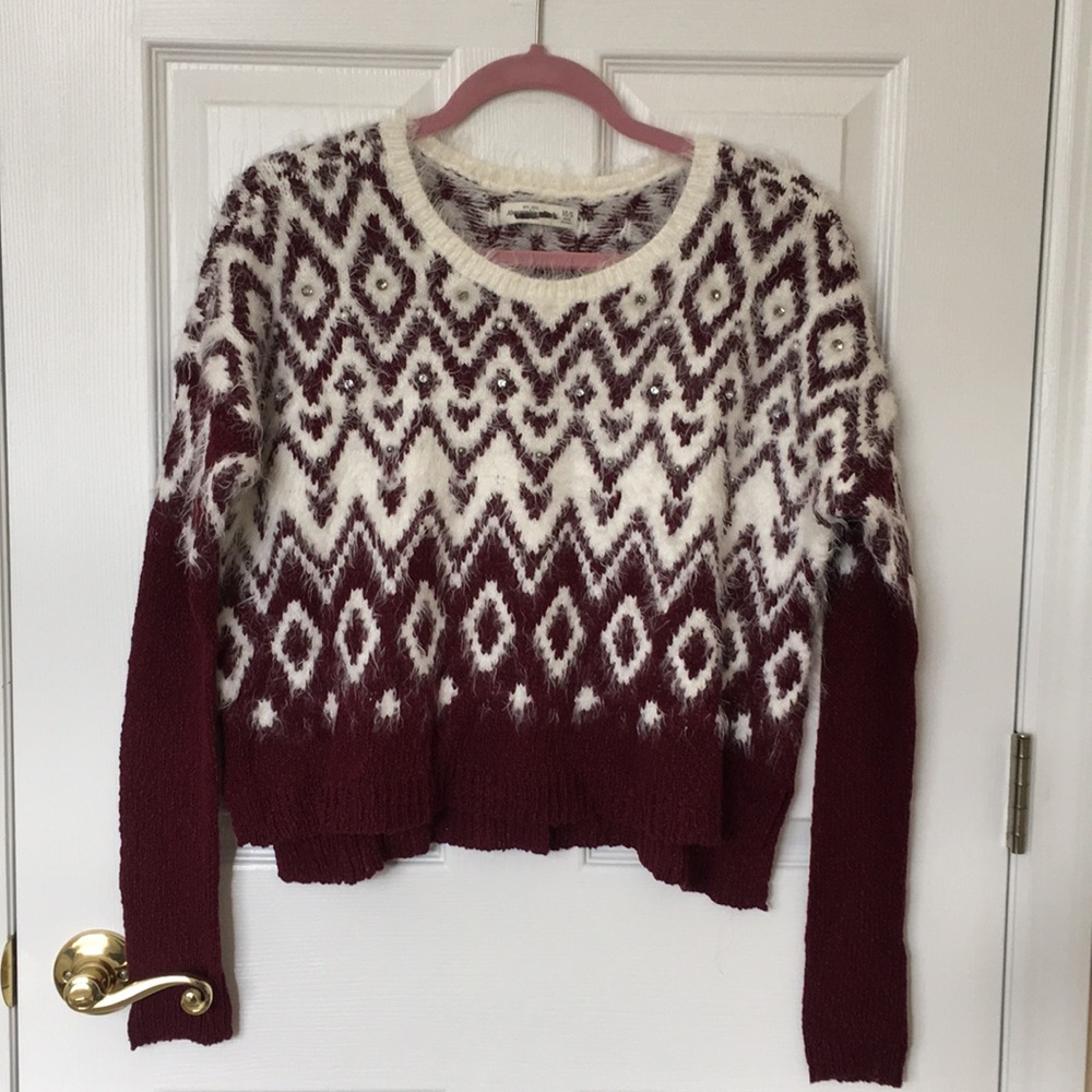 Adorable Abercrombie & Fitch sweater